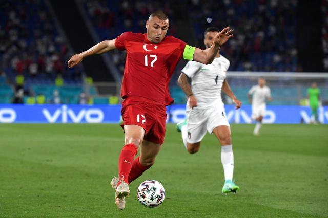 星空体育APP-老妖伊尔马兹神奇不再？主帅战术保守让他威力大减